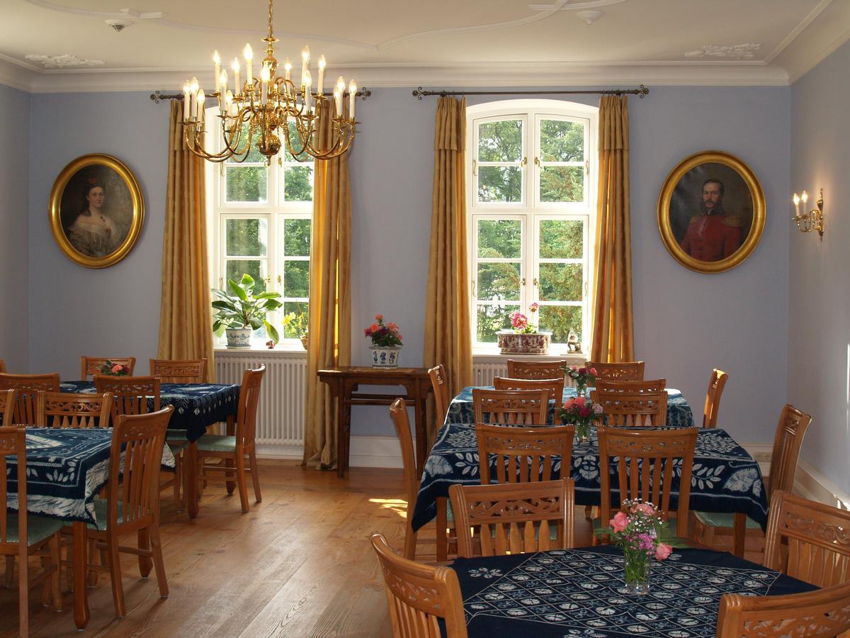 Landhaus Schloss Koelzow Kolzow Екстериор снимка