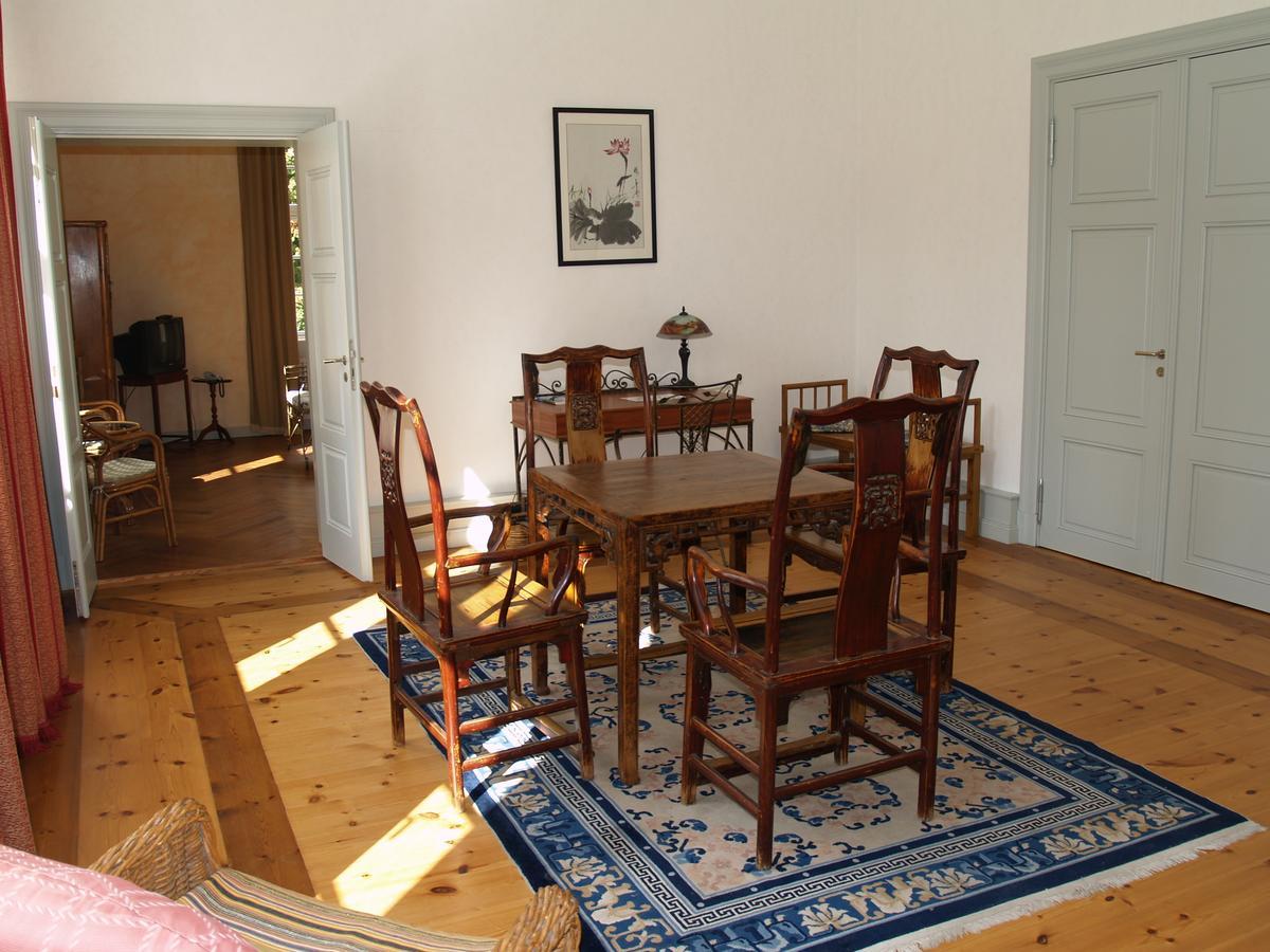 Landhaus Schloss Koelzow Kolzow Екстериор снимка