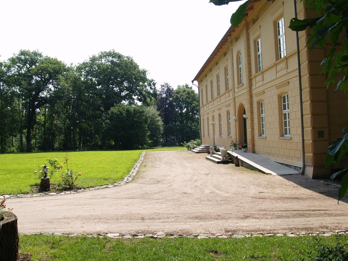 Landhaus Schloss Koelzow Kolzow Екстериор снимка